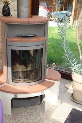 EG-Wohnung - Kamin im Wintergarten