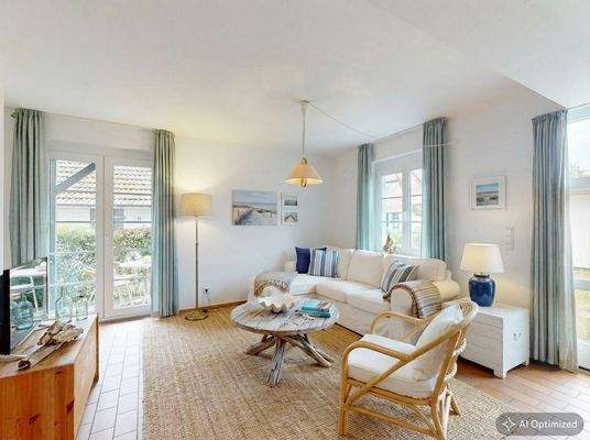 [KI-optimiertes Foto] Wohnbereich mit Austritt zur Terrasse
