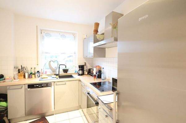 Küche ... Schnitte aller 75 qm Einheiten identisch