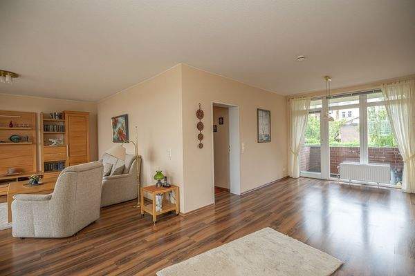 Der Essbereich wird durch den Balkon vergrößert