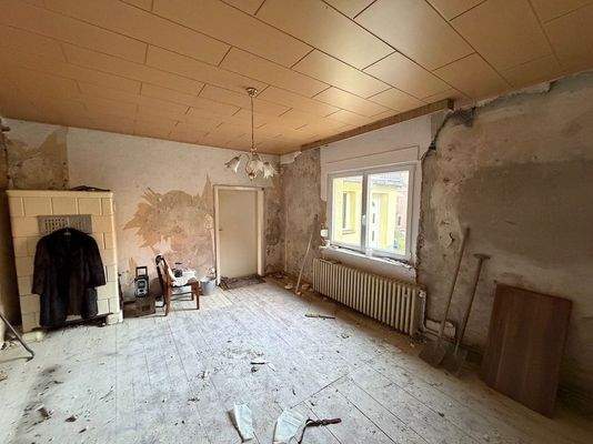 Zimmer EG (Renovierung begonnen)