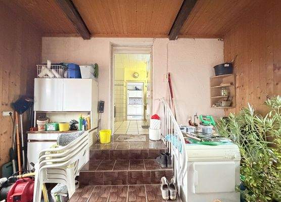 22 Abstellraum_Öl-Tanklager