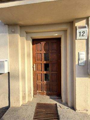 Hauseingangstür Bahnhofstraße 12