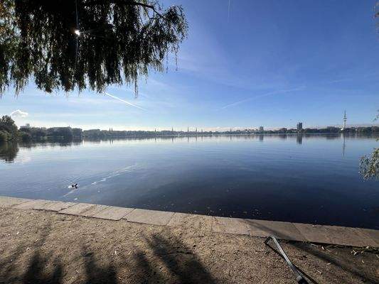 direkt vor der Tür...