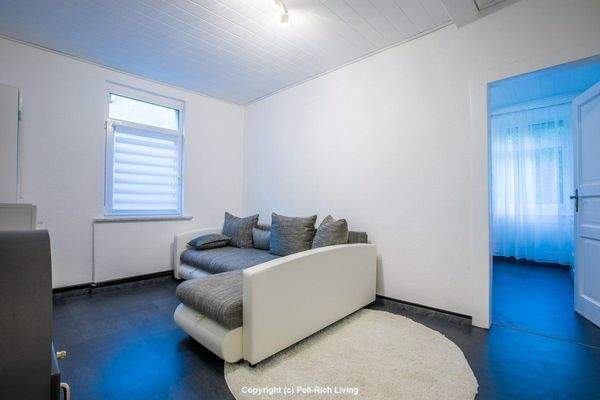 Wohnzimmer mit Ecksofa