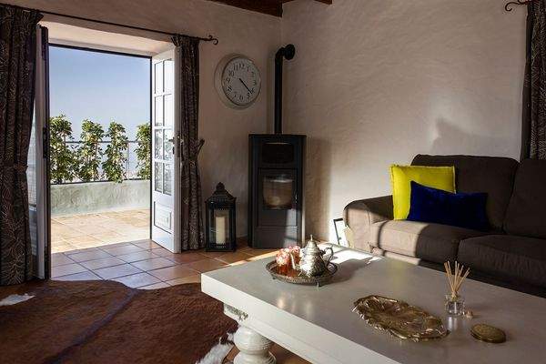 WhatsApp Image 2025-05-01 at 12.49.08 (1).jpeg