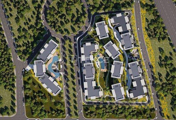 Flats in a Social Complex with Lake Views in Kocaeli