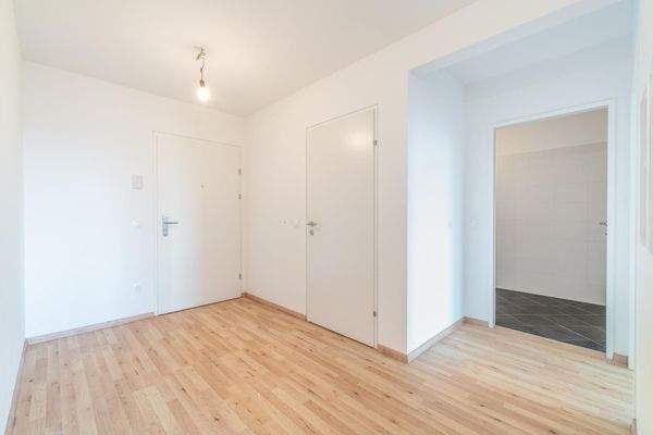 12_Vorraum mit Platz für Garderobe