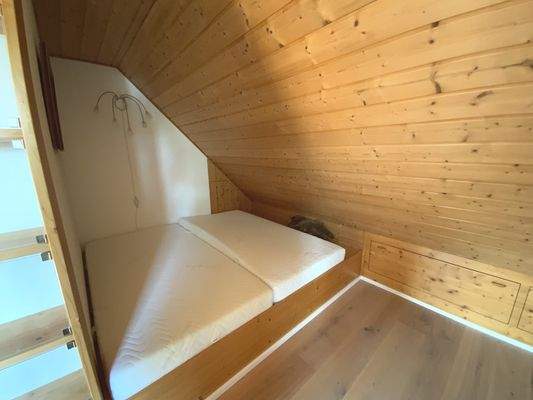 DG -  Zimmer 4, z.B. Schlafzimmer - Bild 2