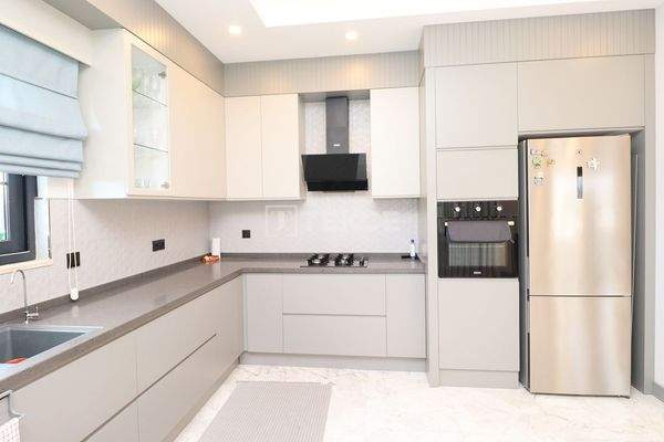 Villa with Pool and Mountain View in Döşemealtı, Antalya