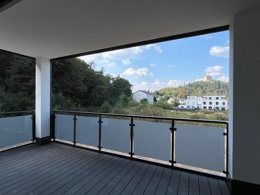 Balkon Blick auf Marksburg