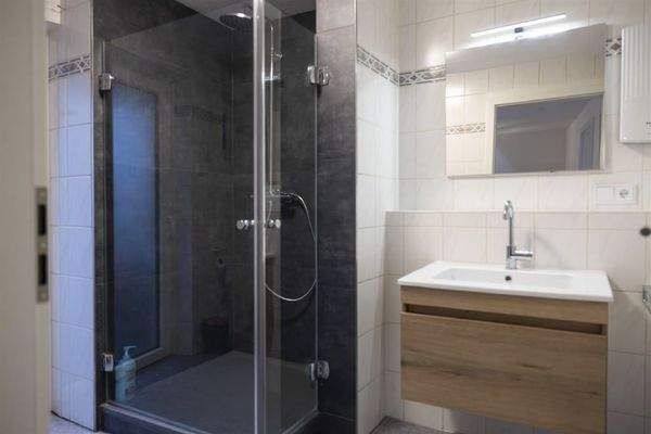 modernes Bad im 2.OG