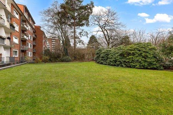 Rückansicht mit Garten