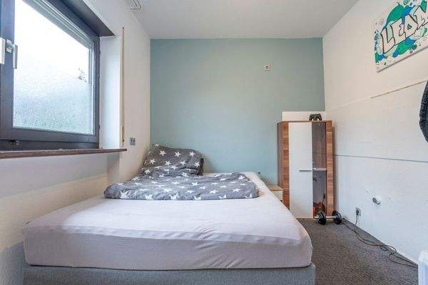 Eigentlich die Küche neben der Essdiele