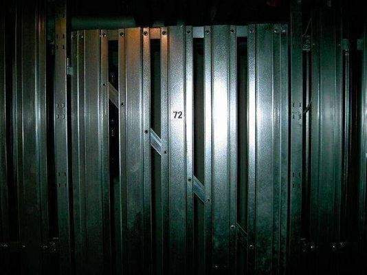 Keller mit Licht und Steckdose