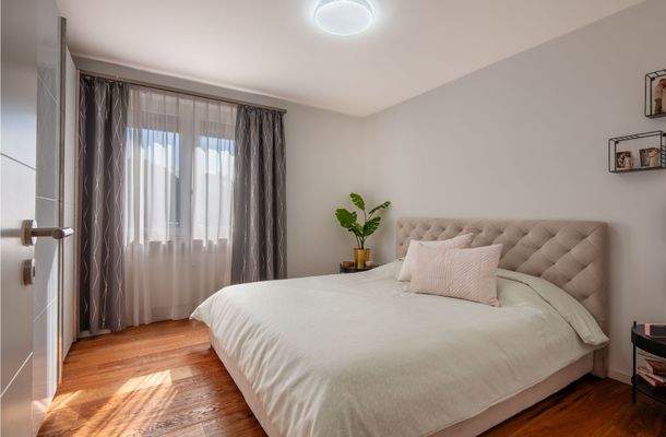 Sehr schönes Schlafzimmer