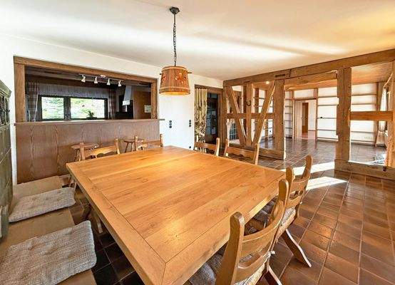 Angrenzender Essbereich