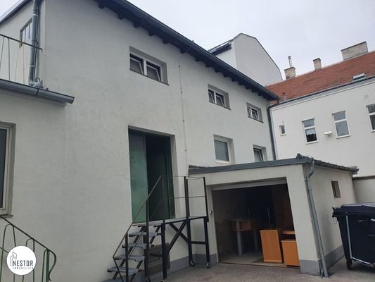 Großes Lager mit Büro und Garage in Floridsdorf