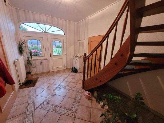 EG Flur / Treppenhaus