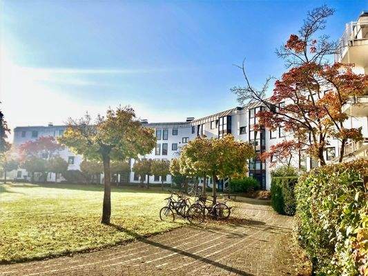 Wohnanlage mit Grünfläche