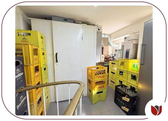 Abstellbereich im 1. OG mit zusätzlicher Kühlung