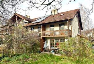 das Haus mit dem großen Grundstück I