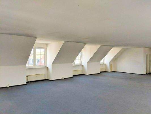 Haus33_DG_GE11_Fensteransicht