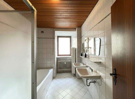 Einliegerwohnung Bad