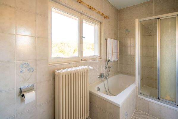 Innenansicht - Bad 2