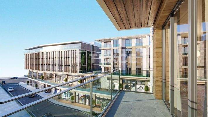 On-Site Flats with Pool and Security in Istanbul Kucukcekmece