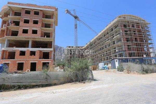 New Apartments for Sale with Mountain Views in Konyaaltı Antalya