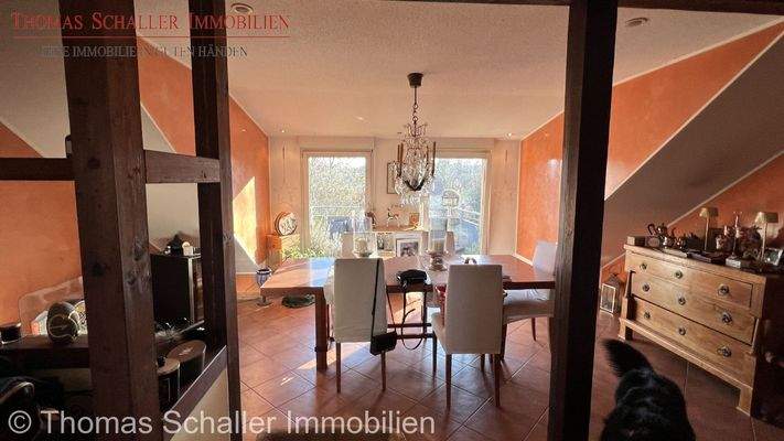 Wohn - Essbereich DG