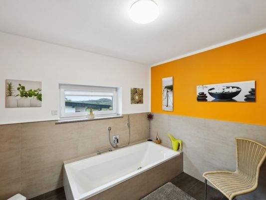 Badezimmer Ansicht II