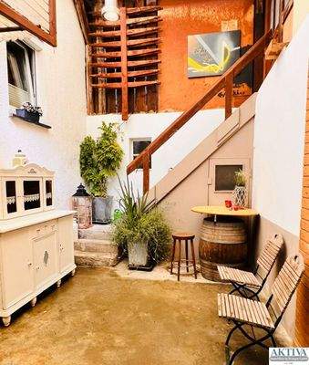 Hinterhof / Terrasse