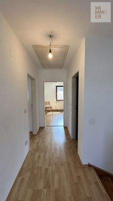 Östlicher Gebäudeteil OG - Flur