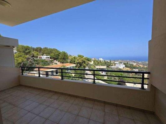 Kreta, Roussospiti: Haus im Dorfzentrum zu verkaufen