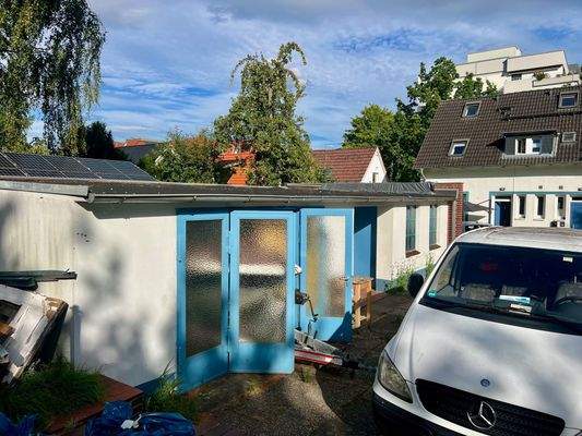 Altbestand Garagen und Lagerräume