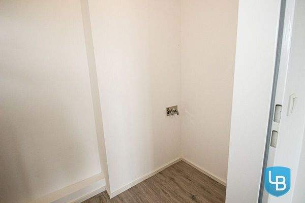 ..mit Waschmaschinenanschluss