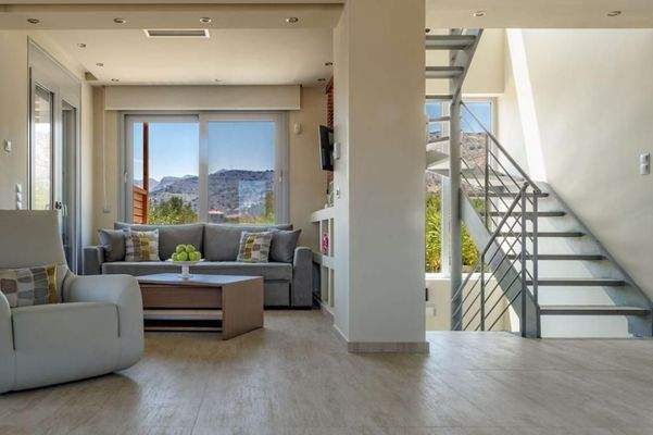 Kreta, Tsifliki: Umweltfreundliche Villa mit Pool, Garten und Whirlpool bei Elounda zu verkaufen