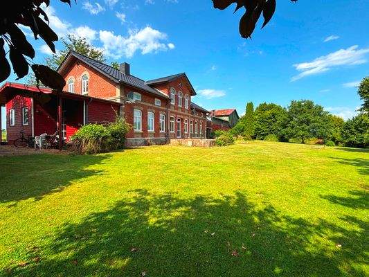 Rückseite vom Anwesen