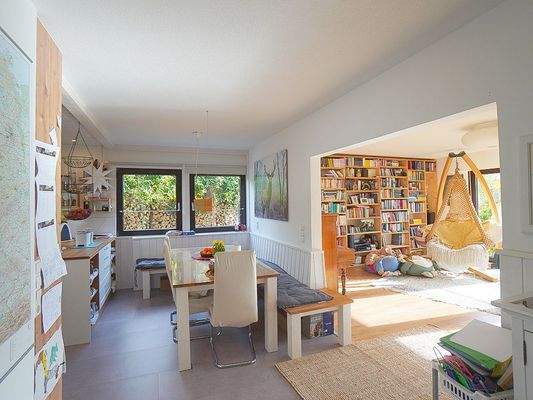 Essen und Wohnen im EG