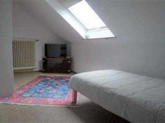 Dachgeschoß Zimmer 1