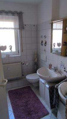 Tageslichtbad mit Wanne u WM Platz