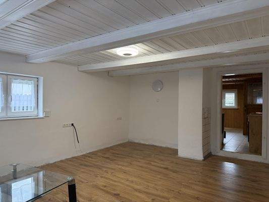 Wohnbereich mit anschließender Wohnküche