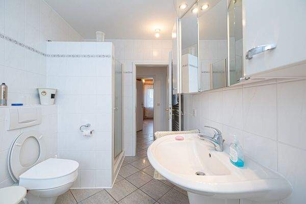 Vollbad im EG, Ansicht I