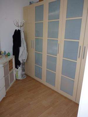 Ankleide neben Schlafzimmer