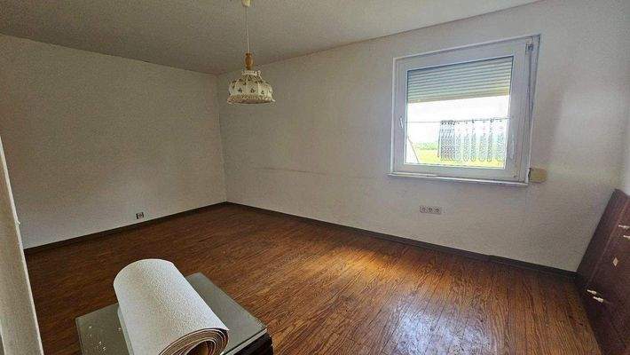 Ansichten Räume 2. OG (10).jpg