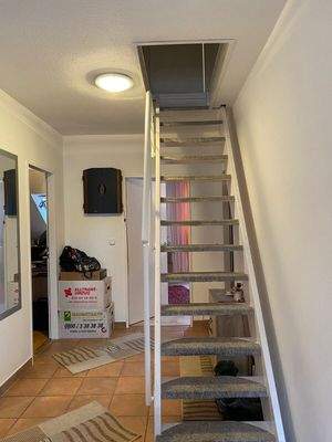 Treppe ins DG