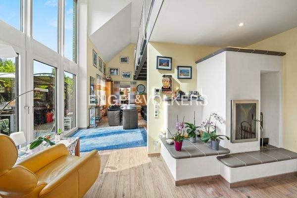 Wohnbereich mit Kamin