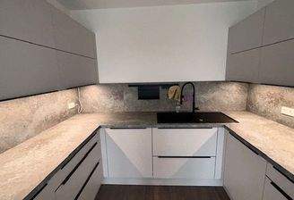 Einbauküche wartet schon